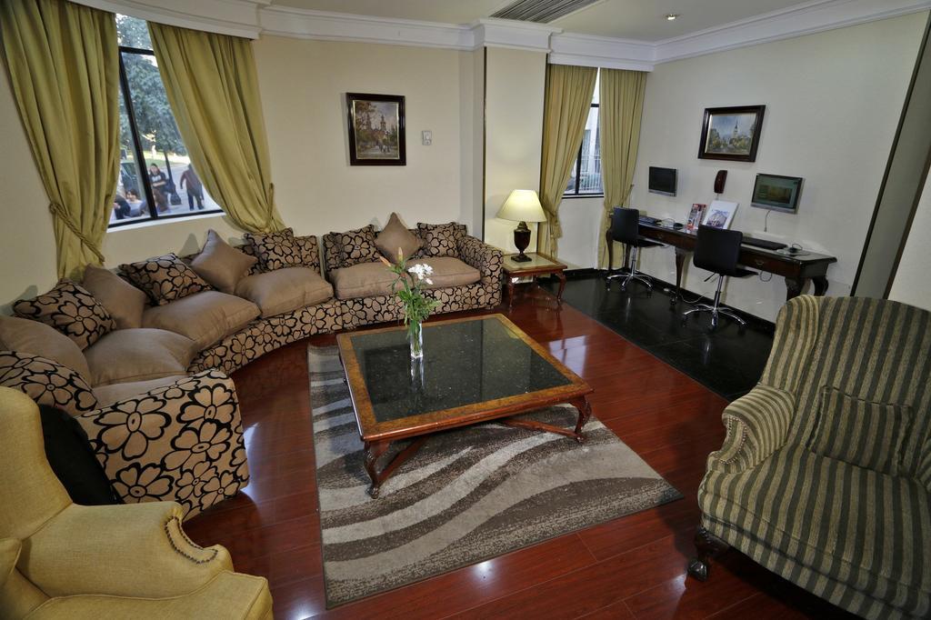 Principado De Asturias Hotel ซานติอาโก ภายนอก รูปภาพ