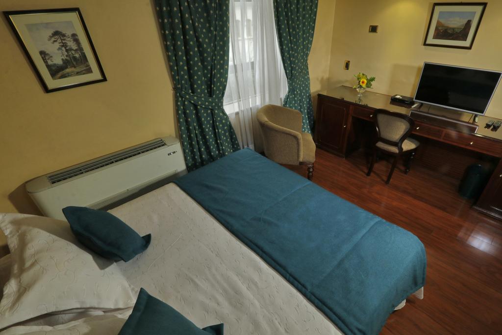 Principado De Asturias Hotel ซานติอาโก ภายนอก รูปภาพ